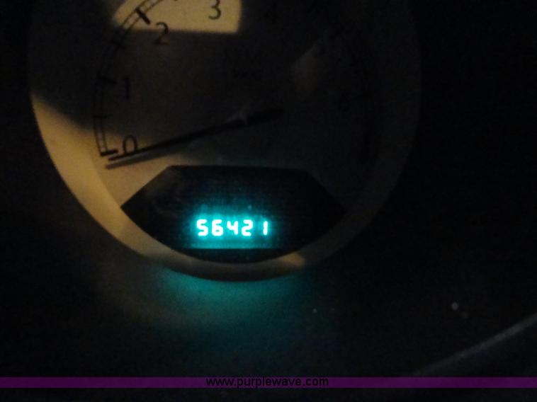 image for item A3195 2009 Chrysler Sebring LX