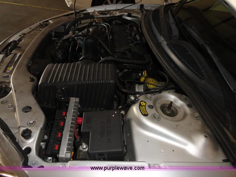 image for item A3196 2005 Chrysler Sebring convertible