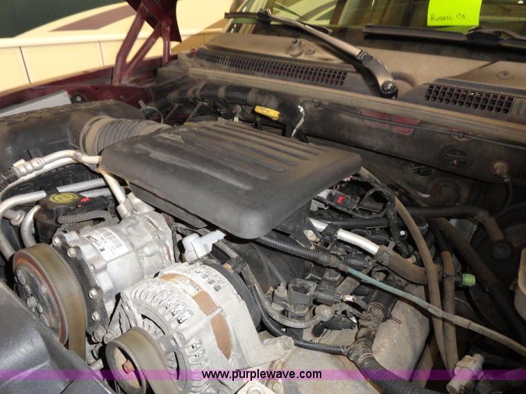 image for item A3199 2002 Dodge Durango SXT SUV