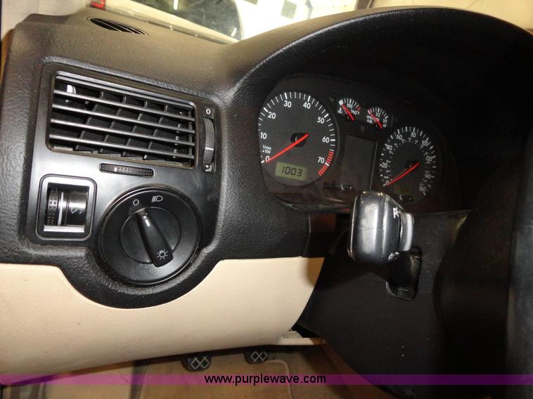 image for item A3200 2001 Volkswagen Jetta GLS