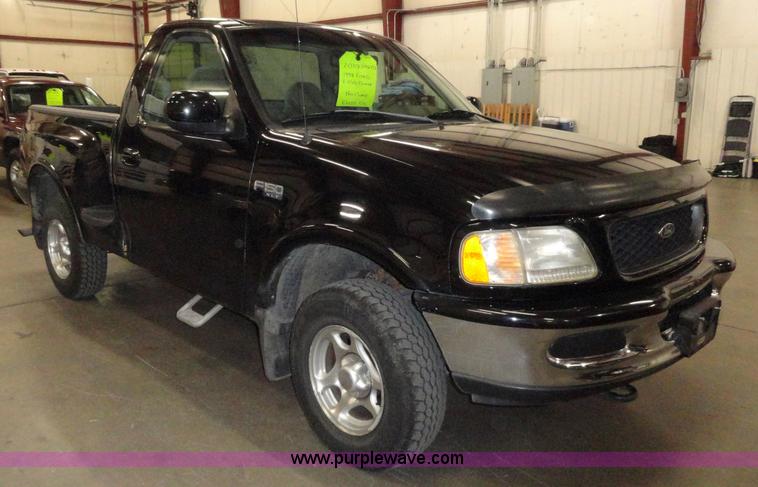 image for item A3204 1998 Ford F150 XLT step side pickup truck