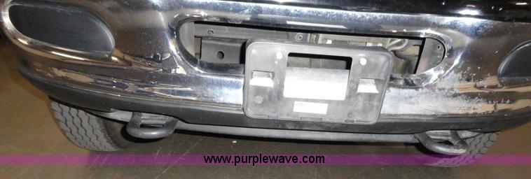 image for item A3204 1998 Ford F150 XLT step side pickup truck