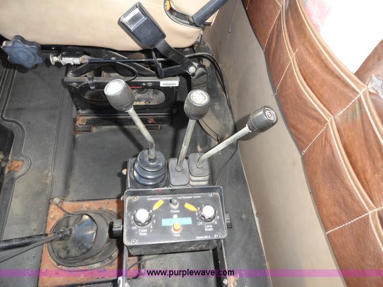 image for item A2412 1993 International 4900 dump truck