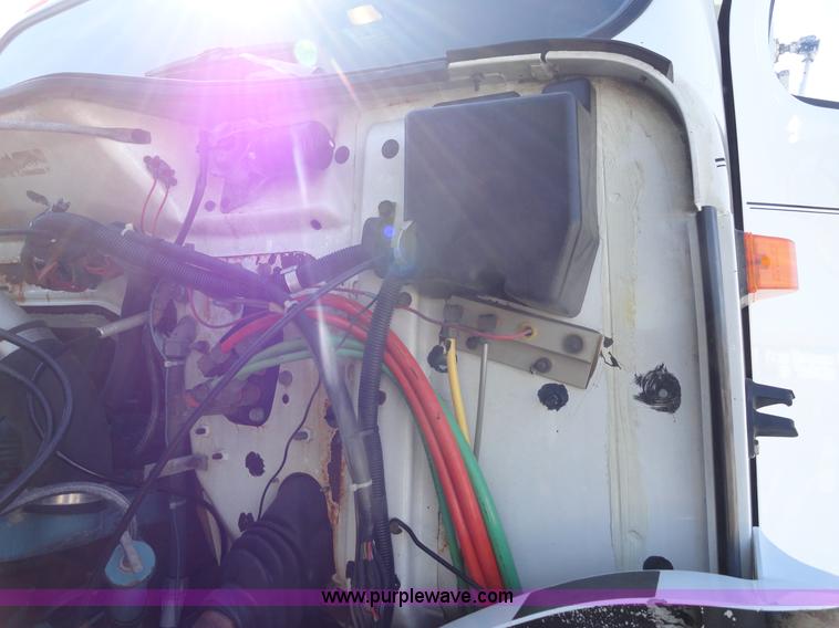 image for item A2412 1993 International 4900 dump truck