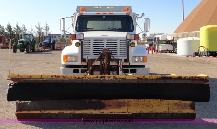 image for item A2413 1995 International 4900 tandem axle dump truck with plow and spreader