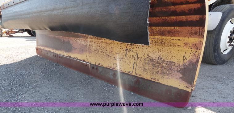 image for item A2413 1995 International 4900 tandem axle dump truck with plow and spreader