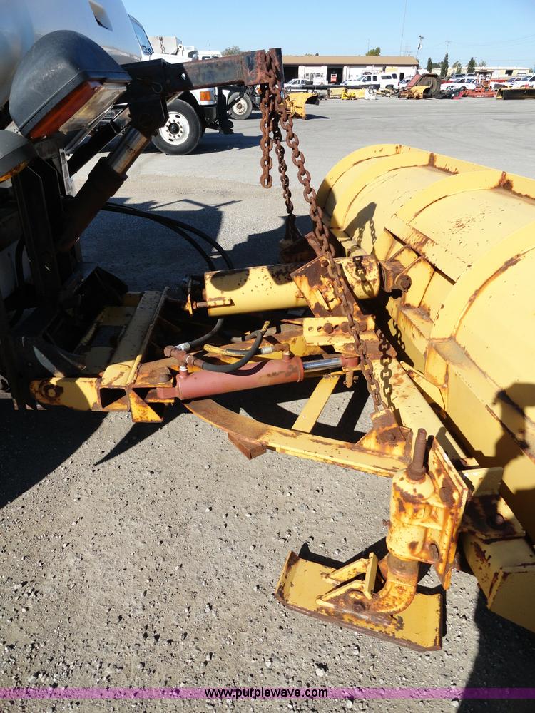 image for item A2413 1995 International 4900 tandem axle dump truck with plow and spreader