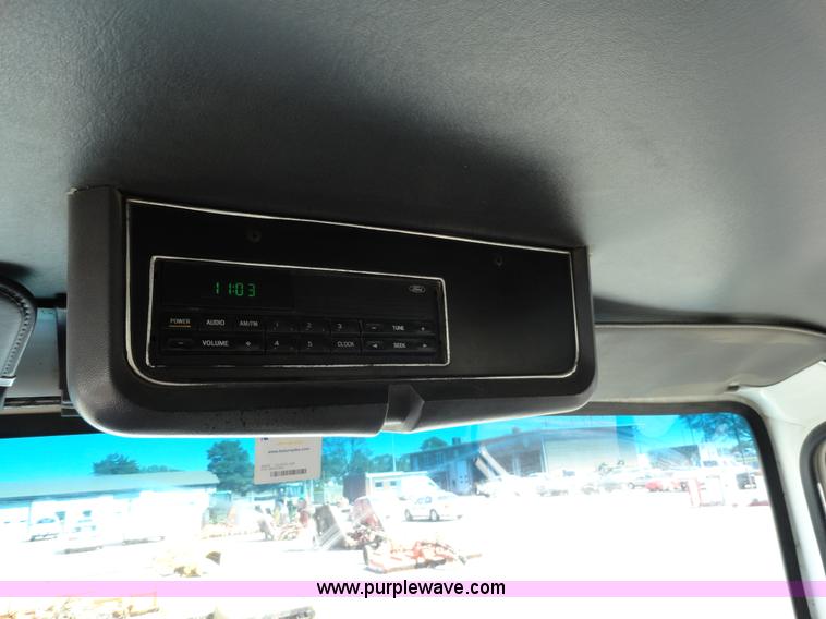 image for item A2415 1995 Ford LT8000 dump truck