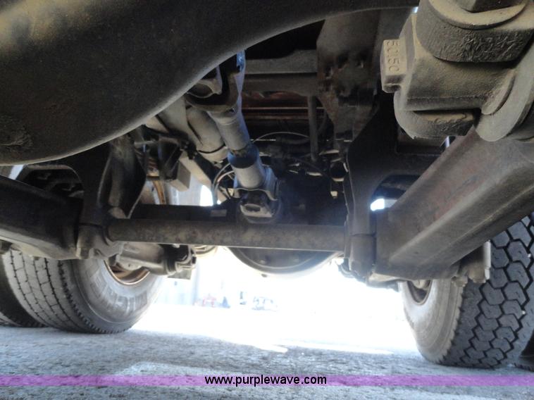 image for item A2415 1995 Ford LT8000 dump truck