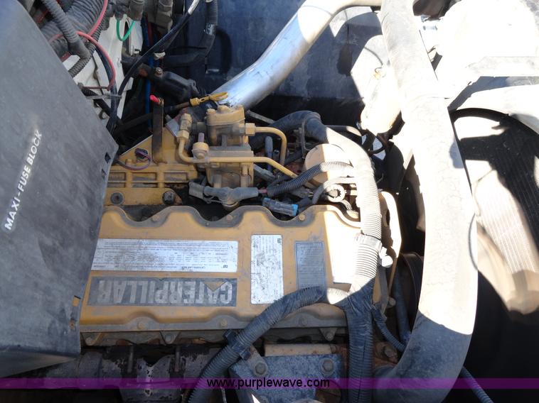 image for item A2416 2001 GMC C7500 dump truck