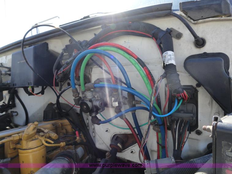 image for item A2416 2001 GMC C7500 dump truck