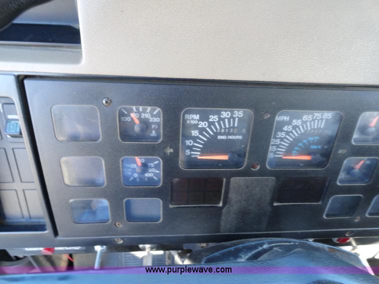 image for item A2417 1992 International 4900 tandem axle dump truck with plow and spreader