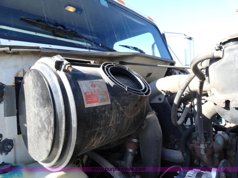 image for item A2417 1992 International 4900 tandem axle dump truck with plow and spreader