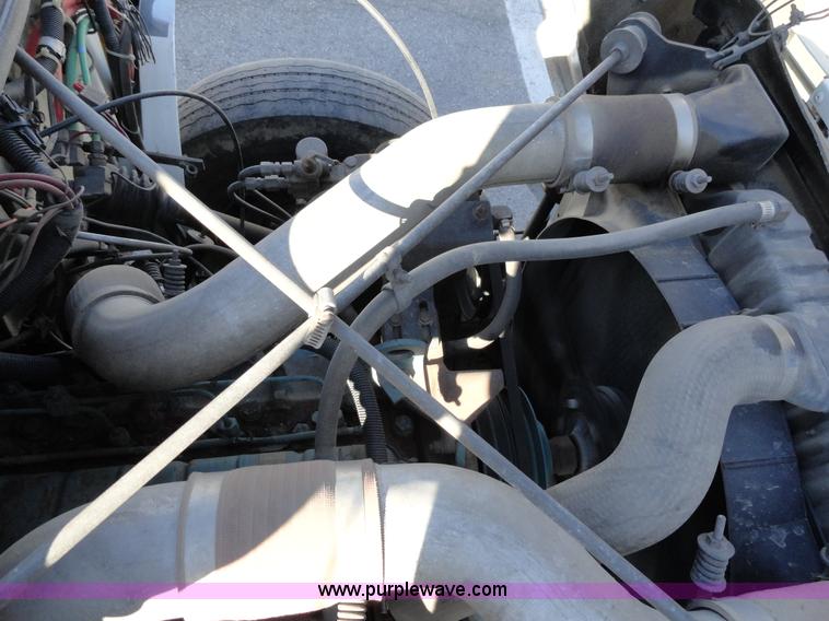 image for item A2417 1992 International 4900 tandem axle dump truck with plow and spreader