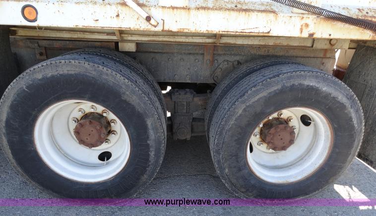 image for item A2417 1992 International 4900 tandem axle dump truck with plow and spreader
