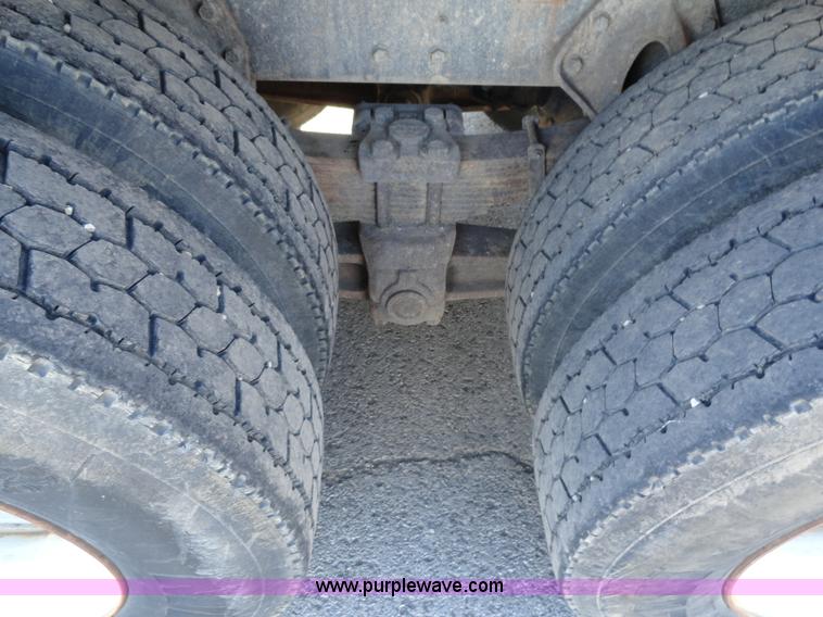 image for item A2417 1992 International 4900 tandem axle dump truck with plow and spreader