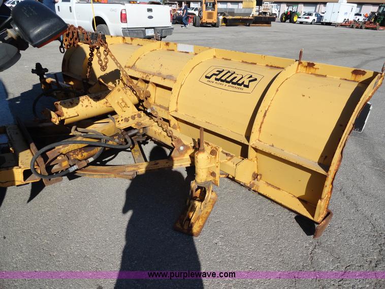 image for item A2417 1992 International 4900 tandem axle dump truck with plow and spreader