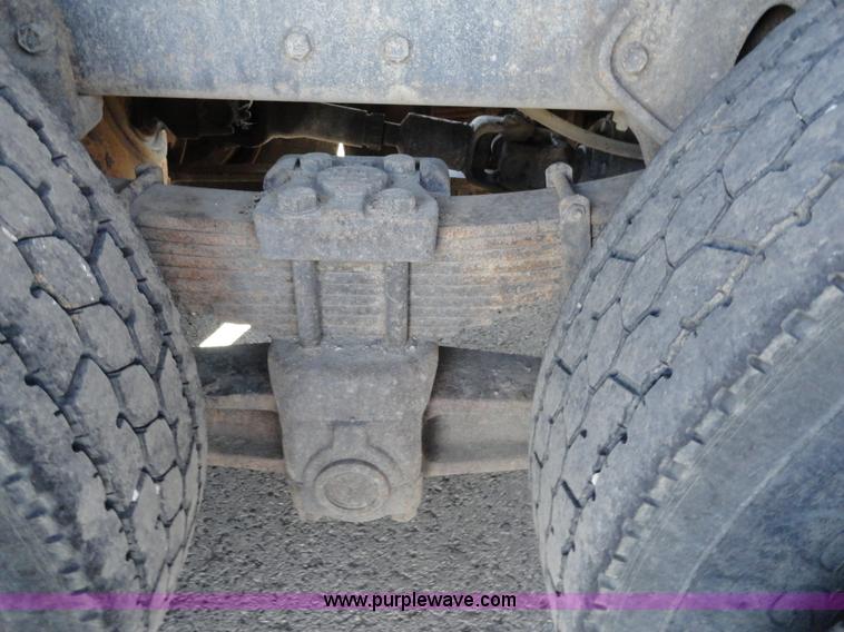 image for item A2417 1992 International 4900 tandem axle dump truck with plow and spreader