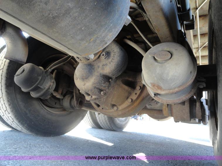 image for item A2417 1992 International 4900 tandem axle dump truck with plow and spreader