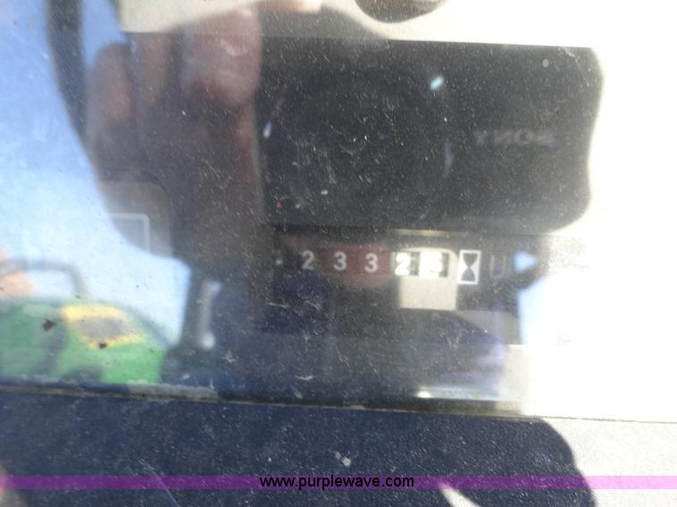 image for item A2418 1994 John Deere 5400 utility tractor