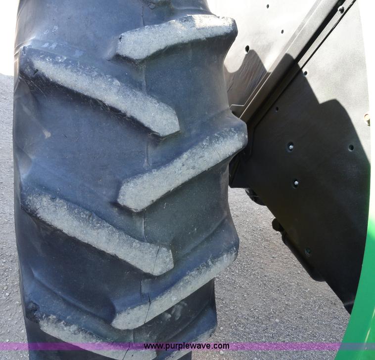 image for item A2418 1994 John Deere 5400 utility tractor