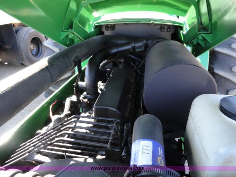 image for item A2418 1994 John Deere 5400 utility tractor