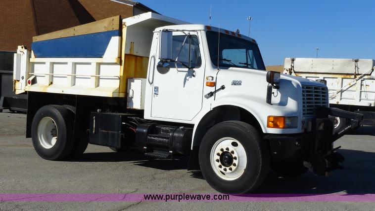 image for item A2419 1996 International 4900 dump truck