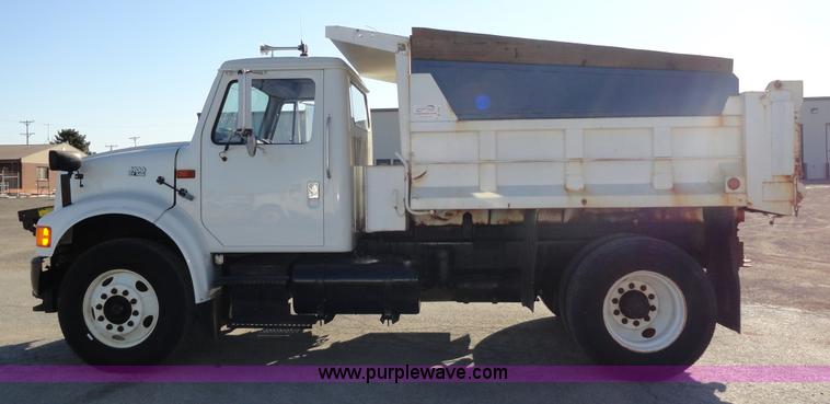 image for item A2419 1996 International 4900 dump truck