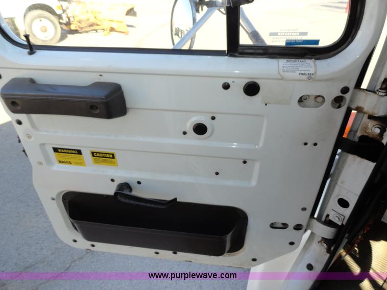 image for item A2419 1996 International 4900 dump truck