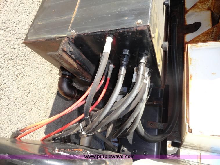 image for item A2419 1996 International 4900 dump truck