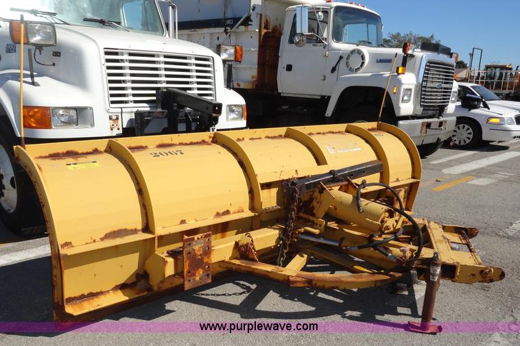 image for item A2419 1996 International 4900 dump truck