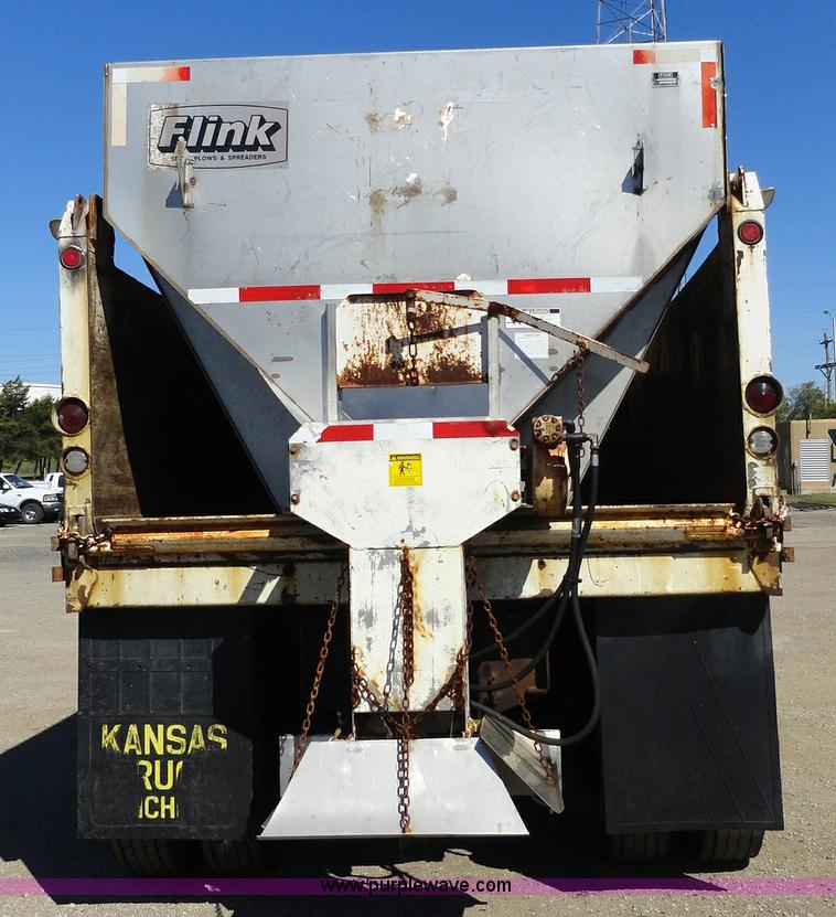 image for item A2421 1992 International 4900 tandem axle dump truck with plow and spreader