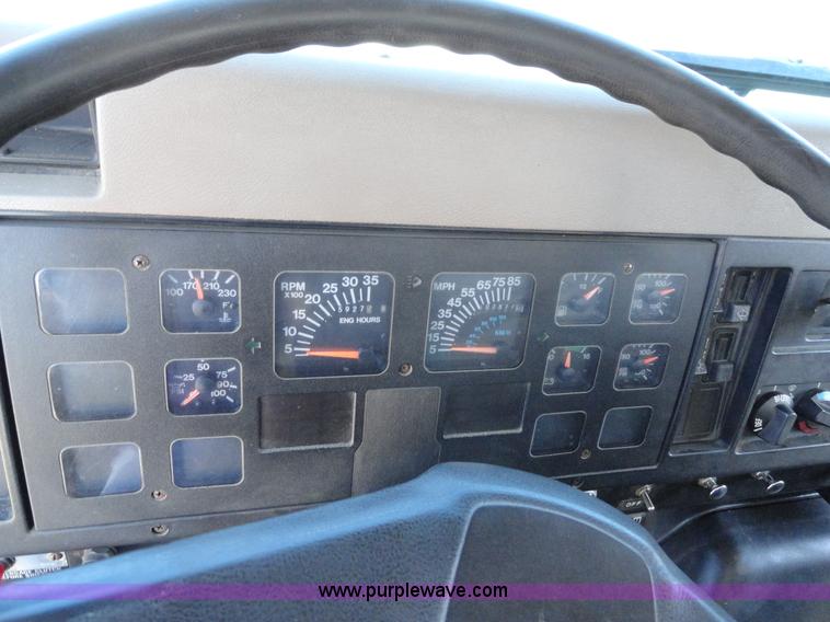 image for item A2421 1992 International 4900 tandem axle dump truck with plow and spreader