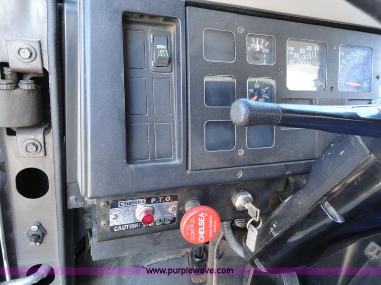 image for item A2421 1992 International 4900 tandem axle dump truck with plow and spreader