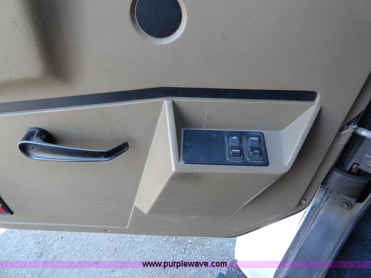 image for item A2421 1992 International 4900 tandem axle dump truck with plow and spreader