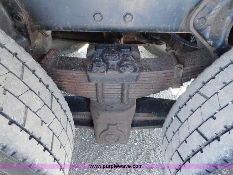 image for item A2421 1992 International 4900 tandem axle dump truck with plow and spreader