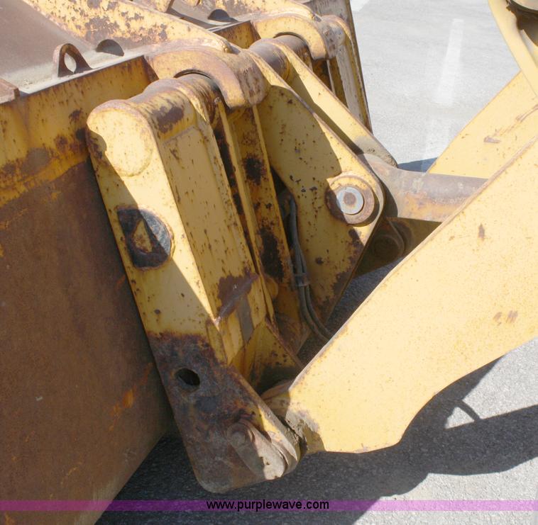 image for item A2427 1994 John Deere 624G wheel loader