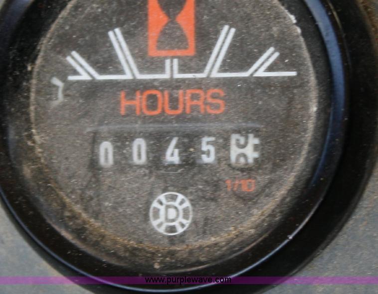 image for item A2445 1991 GMC 7000 lift truck