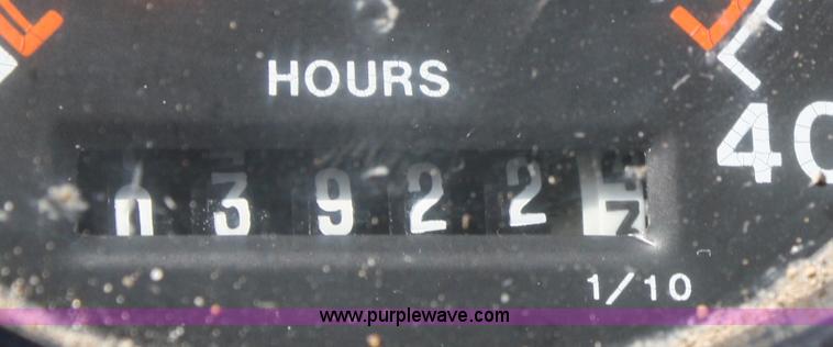 image for item A2445 1991 GMC 7000 lift truck