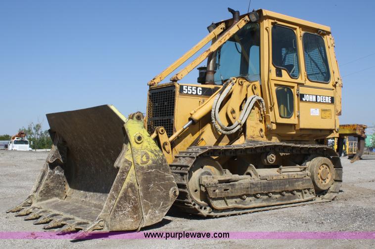 image for item A2478 1993 John Deere 555G track loader