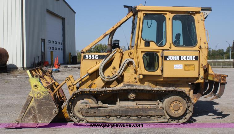 image for item A2478 1993 John Deere 555G track loader
