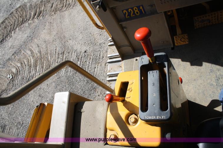 image for item A2478 1993 John Deere 555G track loader