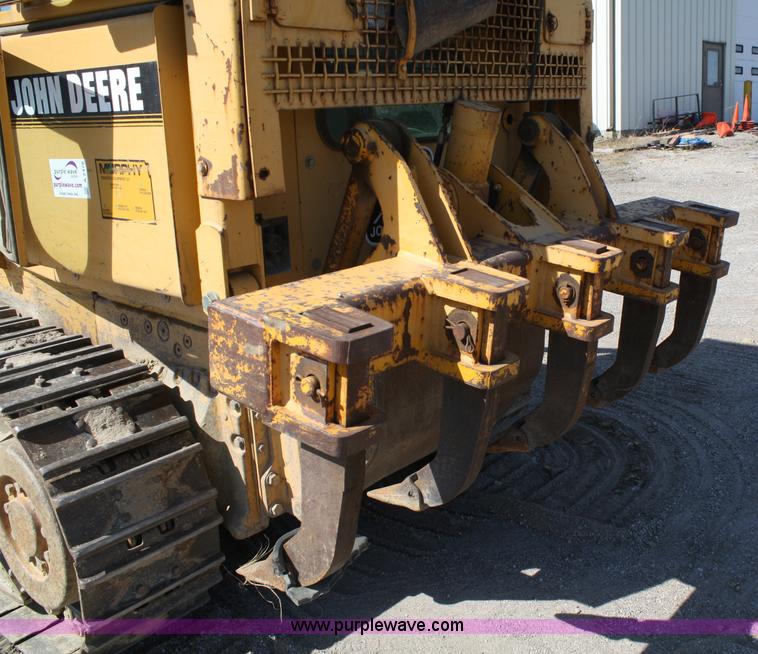 image for item A2478 1993 John Deere 555G track loader