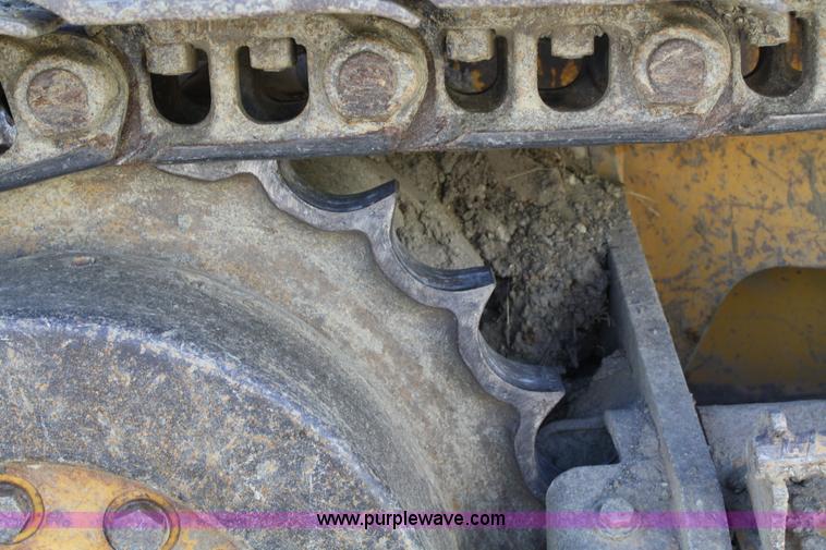 image for item A2478 1993 John Deere 555G track loader