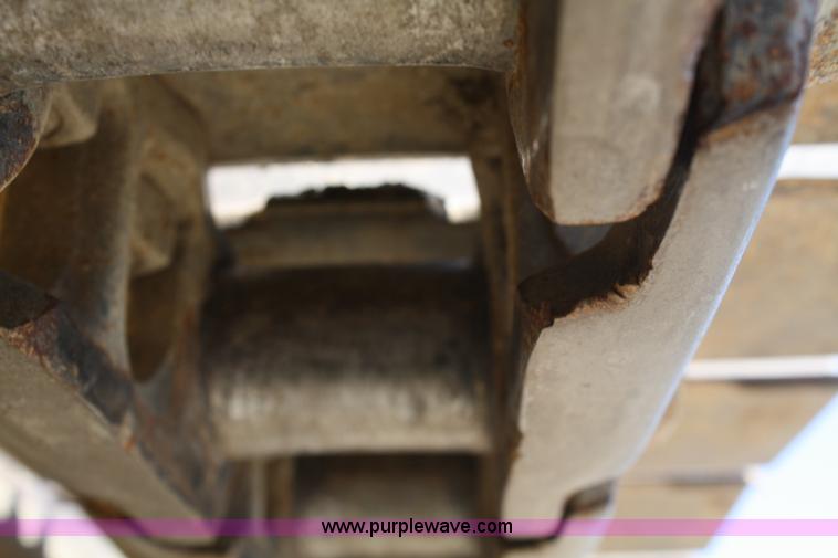 image for item A2478 1993 John Deere 555G track loader