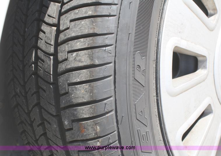 image for item A2499 2007 Ford Crown Victoria Police Interceptor