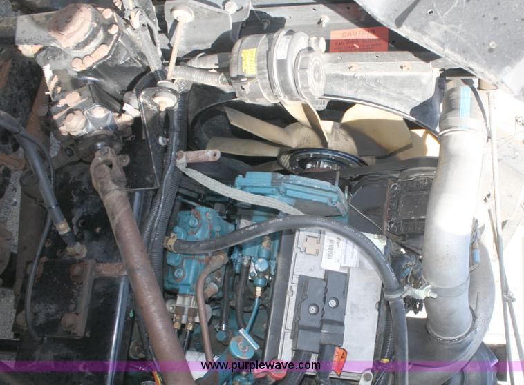 image for item A2500 1999 International 4900 dump truck