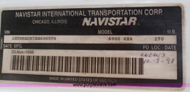 image for item A2500 1999 International 4900 dump truck