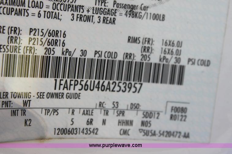 image for item A2871 2006 Ford Taurus SEL