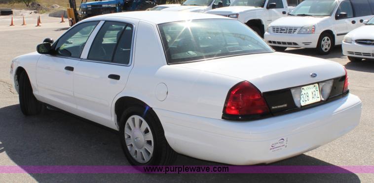 image for item A2872 2008 Ford Crown Victoria Police Interceptor